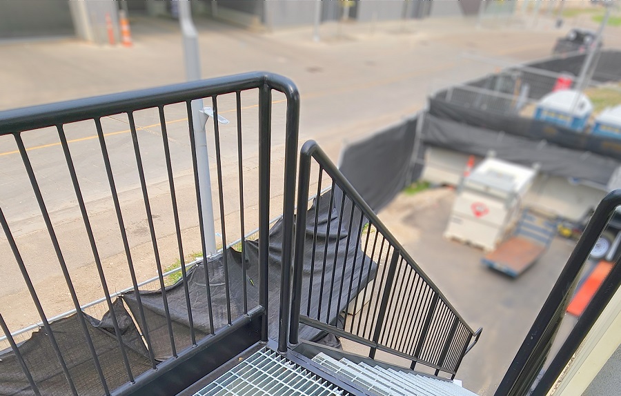 40’HC VIP Area with Patio for the Edmonton Oilers - Custom Cubes